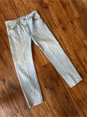 Levi’s Light Wash Jeans